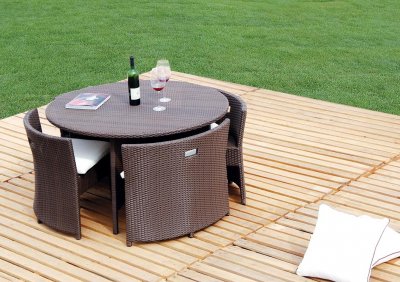 Outdoor Dining Sets on Brown Finish Modern 5pc Outdoor Dining Set At Furniture Depot