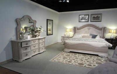 Royal Highlands Bedroom Set 5Pc 1603W in White by Homelegance