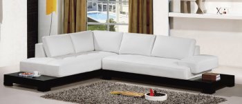 White Leather Modern Sectional Sofa w/Wooden Base [THSS-LF-B6222]