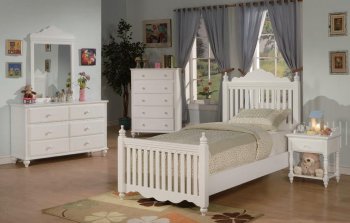 White Finish Modern Elegant Kid's Bedroom w/Optional Items [ABCKB-8185]