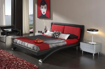 Modern 5Pc Bedroom Set w/Black Leatherette Bed [EFBS-609 Maria]