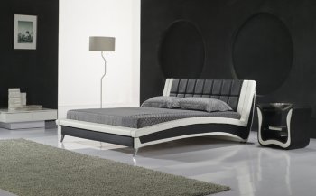 Black & White Leatherette Modern Two-Tone Bed [SHBS-2906]