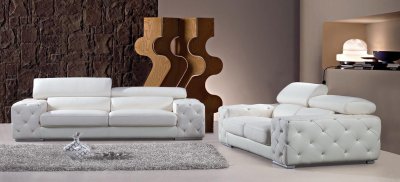 2726B Sofa 3Pc Set in White Tufted Leather by VIG w/Crystals