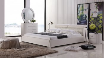 Angel Bed in White Half Leather by Casabianca [CBB-Angel White]