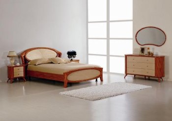 Cherry and Maple High Gloss Finish Stylish Bedroom Set [VGBS-Valenta]