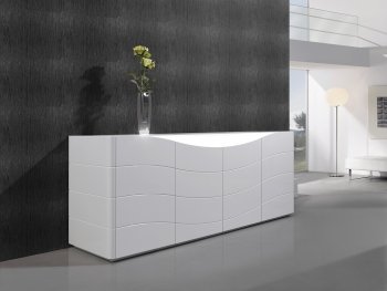 Zao Buffet in White Gloss by J&M Furniture [JMBU-Zao]