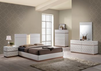 Emma Bedroom in Cream by Global w/Optional Casegoods [GFBS-Emma]