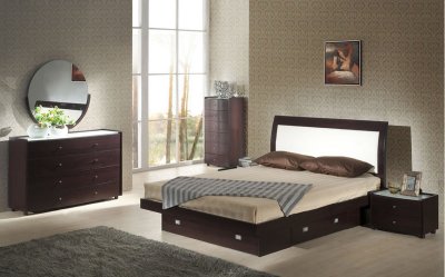 Wenge Finish Stylish Bedroom with Bottom Drawer Bed