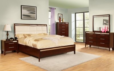 B320 Bedroom in Brown Cherry w/Optional Casegoods