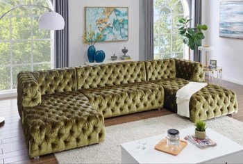 MS2086 Sectional Sofa in Green Velvet by VImports [VISS-MS2086 Green]