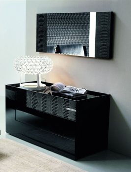 Black Finish Contemporary Dresser With Leather Details [Rossetto-Diamond Dresser]