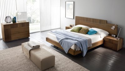 Air Bedroom by Rossetto in Oakw/Optional Casegoods