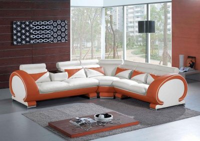 7392 Sectional Sofa in White & Orange Leather by VIG