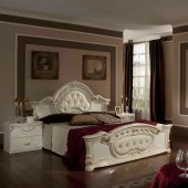 Beige Finish 5Pc Traditional Bedroom Set