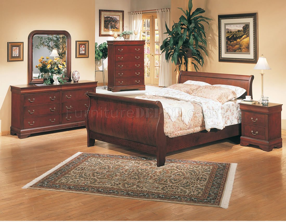 Classic Deep Cherry Finish Elegant 5pc Bedroom Set Wsleigh Bed