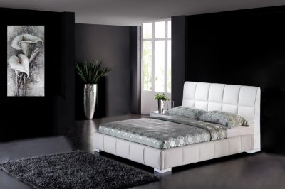 White Leatherette Upholstery Modern Bed B-83