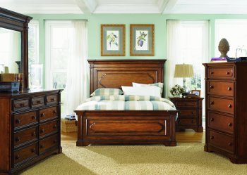 Medium Oak Traditional Huntly Bed w/Optional Case Goods [LFBS-317-BR]