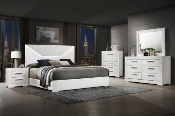 Ives Bedroom Set 5Pc 224941 in White High Gloss by Coaster [CRBS-224941 Ives]