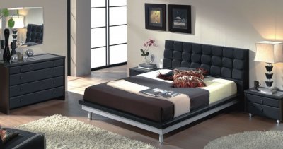 603 Toledo Black Leather Upholstered Bed With Metal Legs