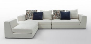 736 Odessa Sectional Sofa in Light Fabric by VIG [VGSS-736 Odessa]