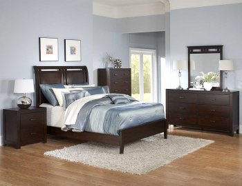 Warm Brown Finish Contemporary Bedroom w/Optional Items [HEBS-989]