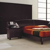 Wenge Finish Contemporary Bedroom With Platform Bed