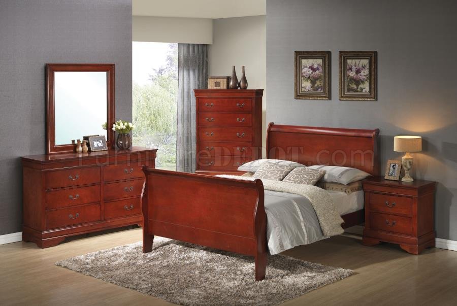 Louis Philippe Queen 5-piece Cherry Sleigh Bedroom Set