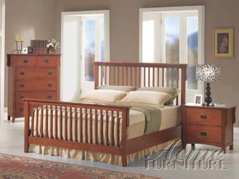 Oak Finish Bedroom With Contemporary Classic Details [AMBS-06190-Ridgeville]