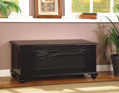 Black Finish Contemporary Cedar Chest w/Lift-up Top