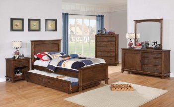 Kinsley Bedroom 4Pc Set 401001 in Country Brown by Coaster [CRKB-401001-Kinsley]