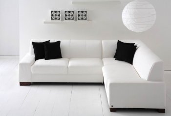 White Bonded Leather Modern Sectional Sofa w/Wood Legs [YASS-Astoria-White]