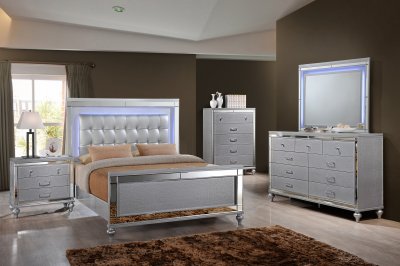 Valentino II Bedroom Set 5Pc B9698 in Silver by NCFurniture