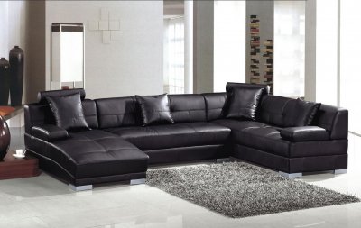 3334 Black Leather Sectional Sofa by VIG w/Adjustable Headrests