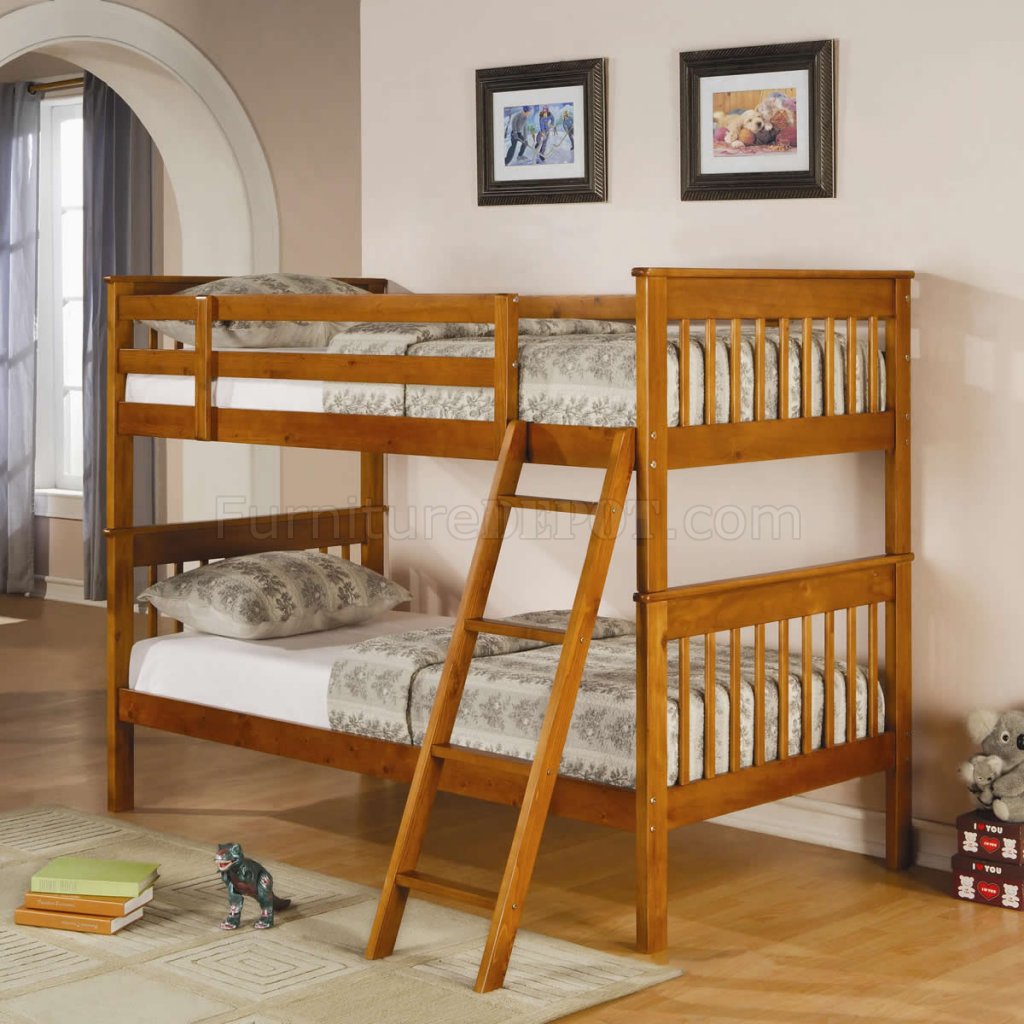 Distressed Pine Finish Modern Twin Over Twin Bunk Bed