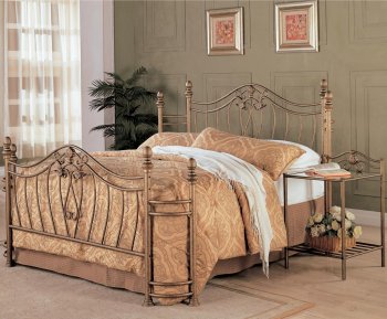 Antique Brushed Gold Style Finish Bed w/Optional Nightstands [CRBS-300171]