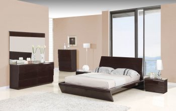 Nelly Bedroom in Oak Veneer Wengee w/Options by Whiteline [WLBS-Nelly Wengee]