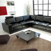 Black Leather Modern Sectional Sofa w/Wooden Legs