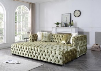 MS1826 Sofa & Ottoman Set in Green Velvet by VImports [VIS-MS1826 Green]