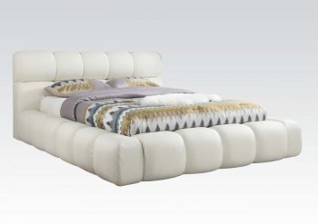 Acacia 25050 Upholstered Bed in Ivory PU by Acme [AMB-25050 Acacia]