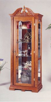 Oak Finish Chippendale Style Curio Cabinet w/Interior Light [CRC-5807]