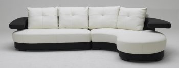 Black and White Leather Modern Sectional Sofa w/Optional Chair [VGSS-KK899-Black-White]