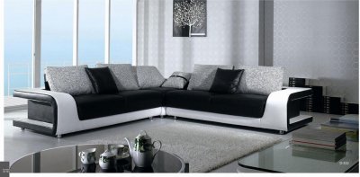 B333 Black & White Leather and Fabric Sectional Sofa