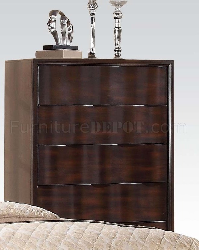 20520 Travell Bedroom In Walnut By Acme Woptions 