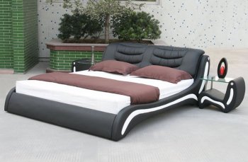 Black & White Leatherette Modern Bed w/Optional Nightstands [SHBS-2756]