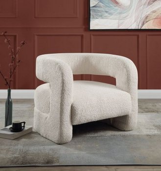 Yitua Accent Chair AC00233 in White Teddy Sherpa by Acme [AMAC-AC00233 Yitua]