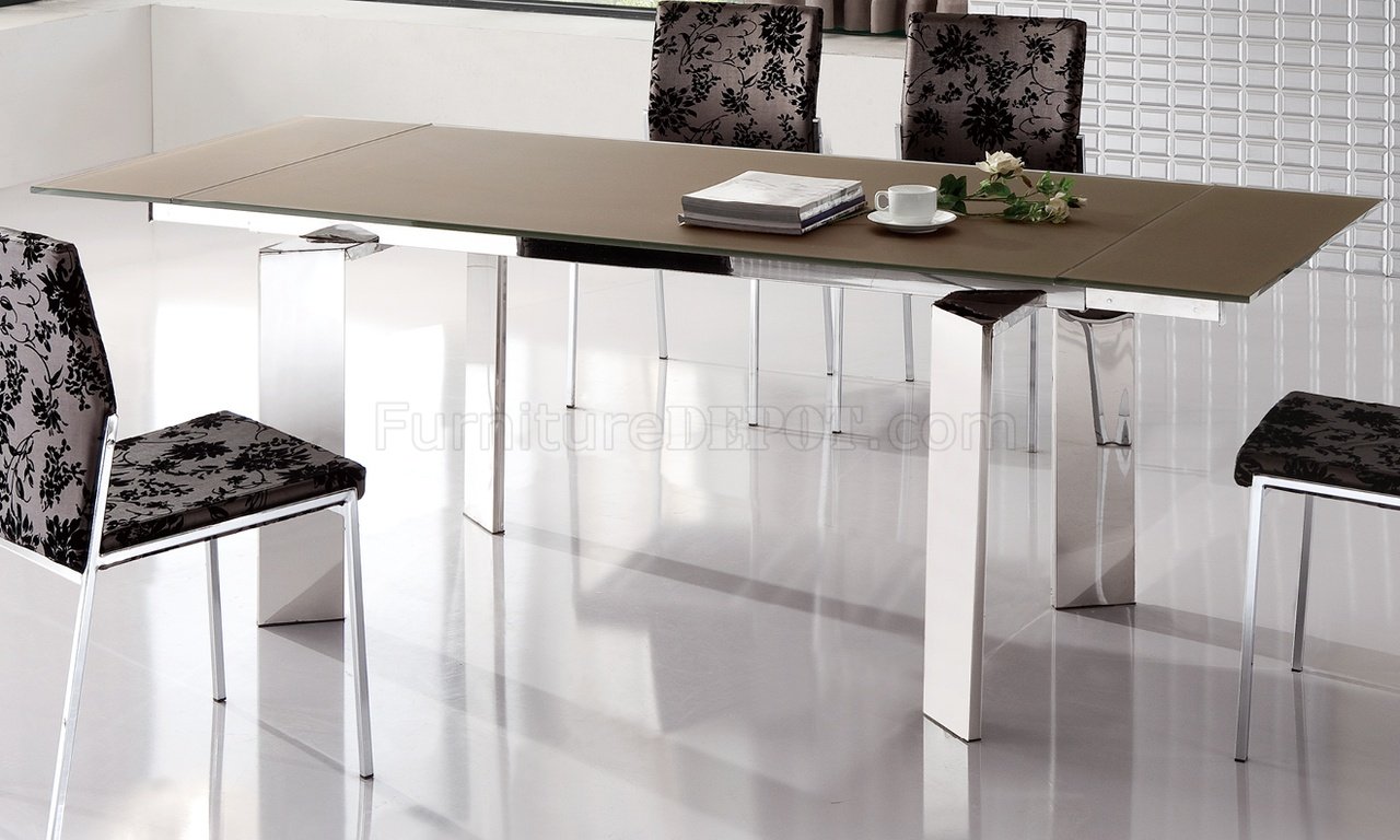 scratch resistant dining room tables