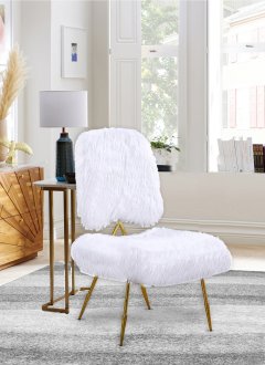 Magnolia 577 Accent Chair Set of 2 in White Faux Fur by Meridian