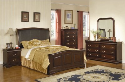 Dark Cappuccino Finish Traditional Bed w/Optional Casegoods