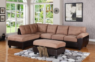 G908B Sectional Sofa w/Ottoman in Saddle Fabric by Glory