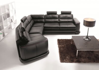 Camino Sectional Sofa in Black Full Leather by ESF w/ Bed